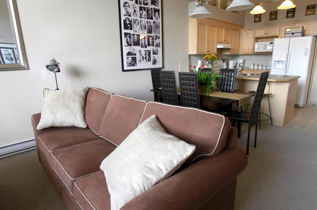 Apartment 407, Contemporary Decor Canmore Exterior foto